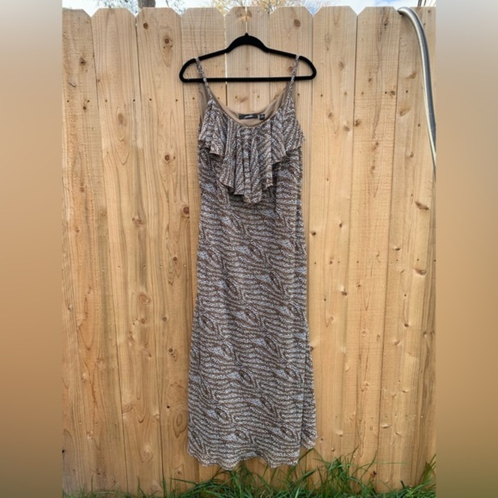 Ladies‎ Essentials by Milano Maxi Dress Cheetah Print Ruffle Size 14 Y2k Long